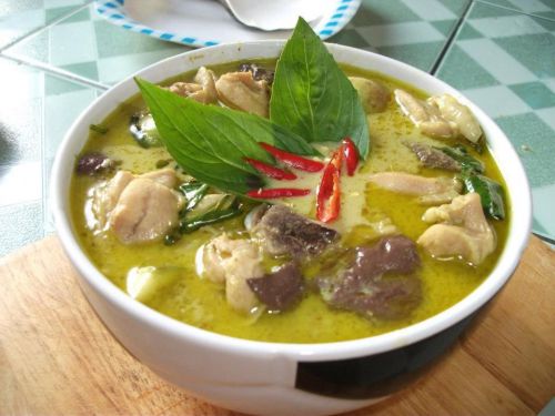 Thai Chicken Green Curry Famous Recipes DIY Cooking Homemade Restaurant Asian