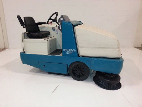 Tennant 6650 XP Rider Sweepers/n 10009