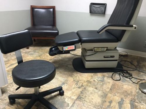 Midmark 416 Podiatry/Dental/Medical chair and matching stool