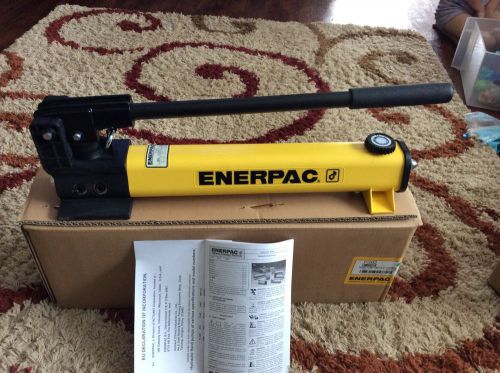 ENERPAC P-392 Hand Pump, 2 Speed, 10, 000 psi. NEW! in the box