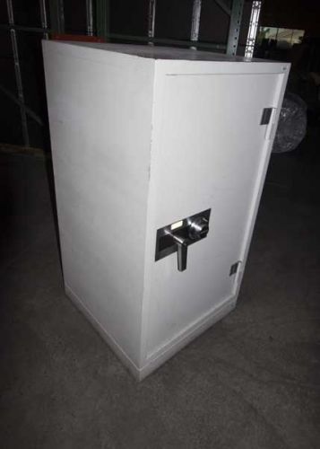 Mailing Fire Resistant Metal Cabinet on wheels Serial 6483726