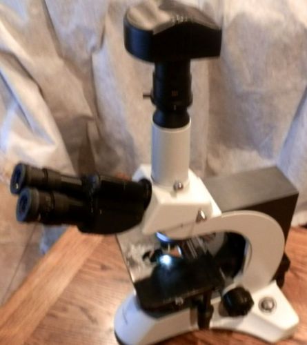 Accu-Scope 3025 Microscope with Objectives and Camera, 90 Day Warranty