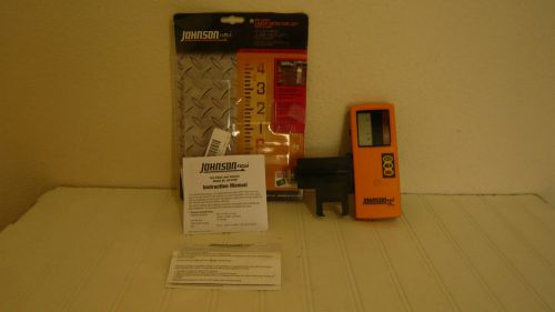 JOHNSON AccuLine Pro 40-6700 One-Sided Laser Detector with Clamp