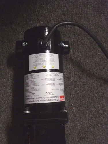 DC Gearmotor RPM 77, 90 VDC Right Angle Shaft 1/8 HP 1.73 A |NR4|