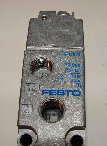 Festo Pneumatic Air Control  Valve J-5-1/8  PN 30988 - Clean