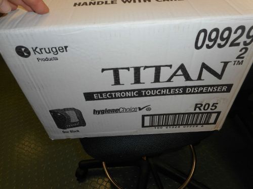 KRUGER TITAN 2 Electronic Touchless Paper Towel Dispenser #09929 New in Box