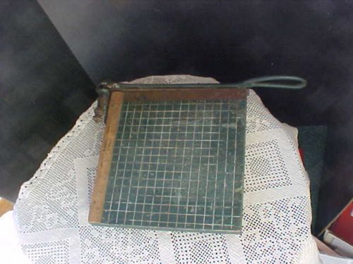 Vintage milton bradley co dandy paper cutter trimmer 9&#034; x 9&#034; rust present used for sale