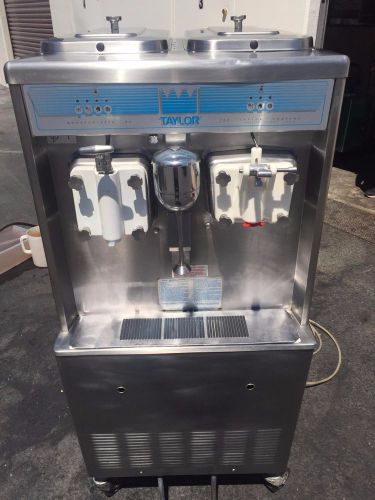 2000 taylor 632 soft serve frozen yogurt ice cream machine warranty 1ph water for sale