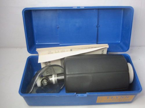 1015 Flynn Resuscitator Bag and Mask Great Condition FREE Shipping Conti USA