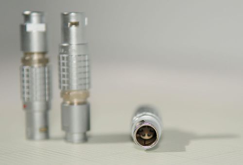 Genuine lemo connector straight plug fgg.1b.306.cycd52z, 6 male contacts, new for sale