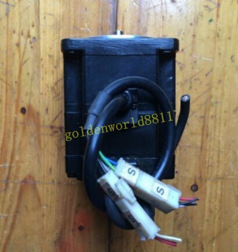 Yaskawa AC servo motor SGMPH-02A1A-YR11 good in condition for industry use