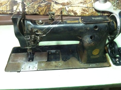Industrial Sewing Machine Singer 112W140-two needle -Leather Upholstery