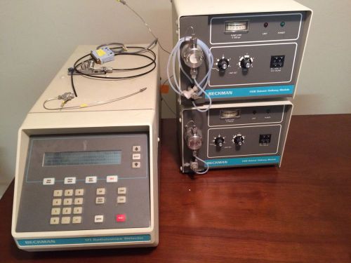 BECKMAN 171 SYSTEM RADIOISOTOPE DETECTOR with (2) 110B SOLVENT DELIVERY MODULE