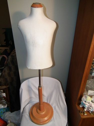 VINTAGE CHILD  HALF BODY MANNEQUIN DRESS FORM 6/8 ON STAND