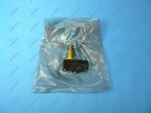 Micro Switch BZ-2RN702 Limit Switch Top Overtravel Plunger SPDT Less Boot Kit