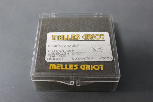 3 MELLES GRIOT BK7 OPTICAL WINDOW 02WBK224/259 WITH 259 COATING (S2-T-218A)