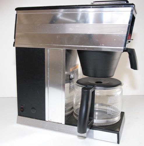 Bunn A10 Pour O Matic Coffee Brewer Keep Warm Function - Excellent! NSF Cert.