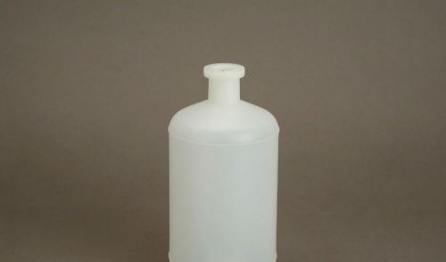 Plastic serum bottle 500 cc livestock to hold liquid vaccinations cattle pigs for sale