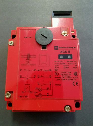 Telemecanique XCS-E7313 Safety Switch