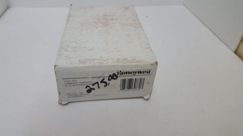 Honeywell t7351f2010 programmable commercial thermostat, new see pictures! for sale