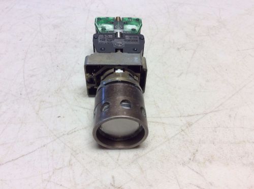 Allen Bradley 800E-2X10 White Illuminated Push Button 800E 800E2D0 800E-2D0