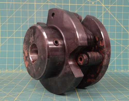 Flexible Shaft Coupling   7-5/8&#034; Diameter   1-1/2&#034; Bore Diameter   Length 6-3/4&#034;