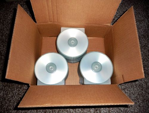 Lot of 50 NEW CD-R White Inkjet Printable Disks with C-SHELL Cases