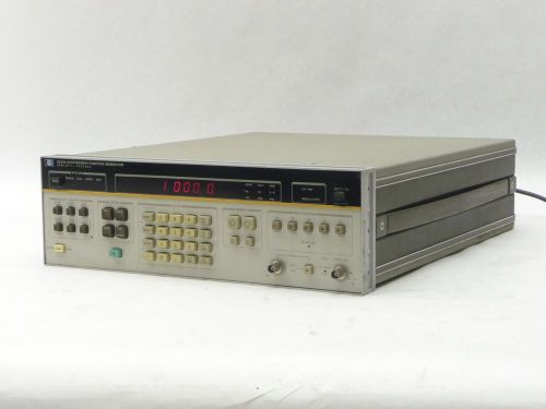 HP AGILENT 3325A PROGRAMMABLE SYNTHESIZER SWEEPER FUNCTION GENERATOR w/ OPT 01