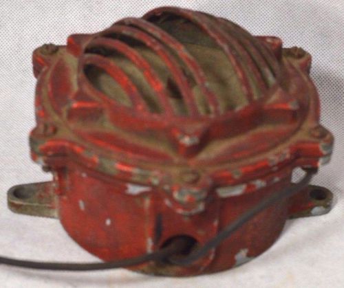 Vintage Patent Pending Red Federal Electric Vibratory Horn