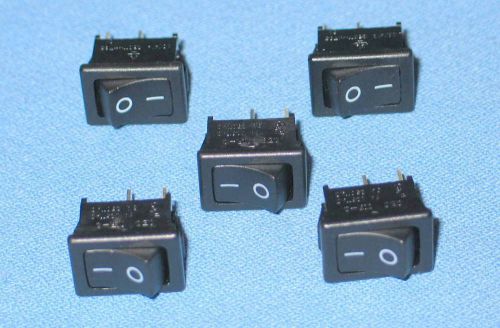 Lot of 5 Canal CEC Black MR-2 6A 125VAC Single Pole Mini Rocker Switches ON-OFF