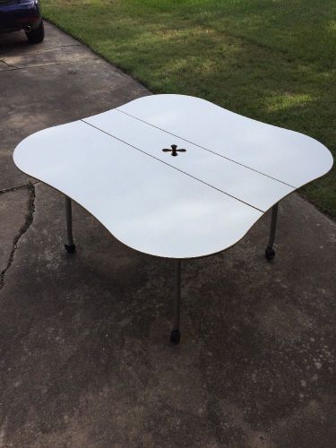 Herman Miller 53&#034;White Laminate Work/Study Table W/ Dropping leaves &amp; casters.
