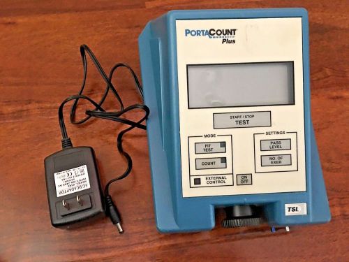 TSI PortaCount Plus Model 8020 Respirator Mask Fit Tester w/ charger no battery