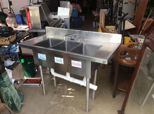 Stainless Steel Short Small 3 Bay Compartment Sink Restaurant Bar Dishwashing