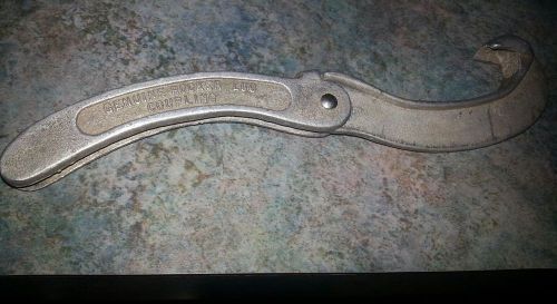 AKRON BRASS MFG CO. INC. WOOSTER, OHIO Folding Spanner Wrench, Galls  BRASS