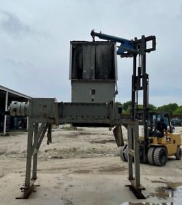 2004 60 HP DUAL SHAFT Shredder SSI 70M Hydraulic With / Ram