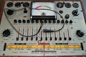 1950s SIMPSON 1000 TUBE TESTER POWERS ON GAUGE GOES TO 0 WHEN TEST IS PUSHED