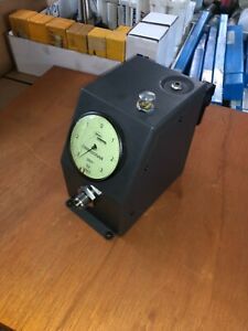 MAHR FEDERAL DIMENSIONAIR AIR GAGE  1250:1