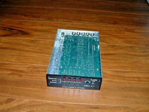 PELCO CLOVIS CA - SEQUENTIAL SWITCHER &amp; CHARGER  - VS5004