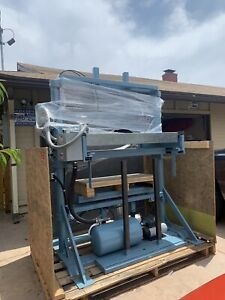 belovac vacuum forming machine 24x48 with extra top attachment