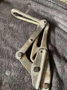 Vintage Klein Tools Grip for Bare Wire .31&#034; to .53&#034; 7.87 13.4mm. Looks Brass/Cu