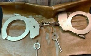 Peerless Chain Link Model 500 Handcuffs
