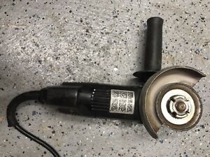 Black &amp; Decker 4 1/2&#034; Corded Angle Grinder 5.5 Amp 10,000 RPM 2750 Used