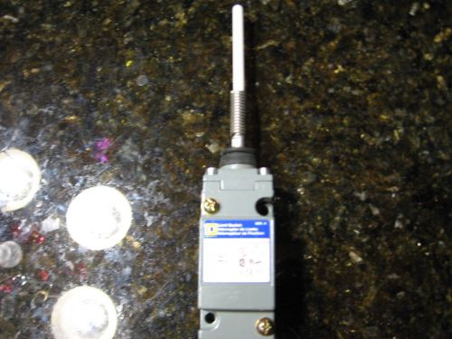 Limit switch, heavy duty, wobble stick, any dir, spring ret, 1no-1nc, 10a, 600v for sale
