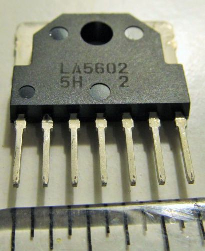 Analog Semiconductor,Sony,LA5602,7 Pin,Power Amplifier,Metal,8-759-061-65,1 PC