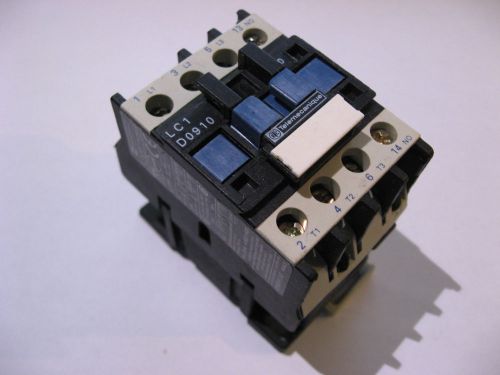 Qty 1 telemecanique lc1 d0910 g6 contactor lc1d0910g6 120vac coil used for sale