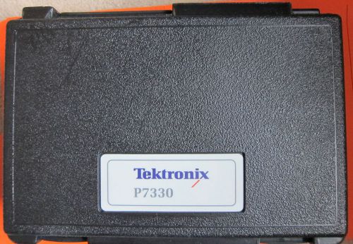 Tektronix P7330 3.5GHz Differential Probe in box + accessory mint