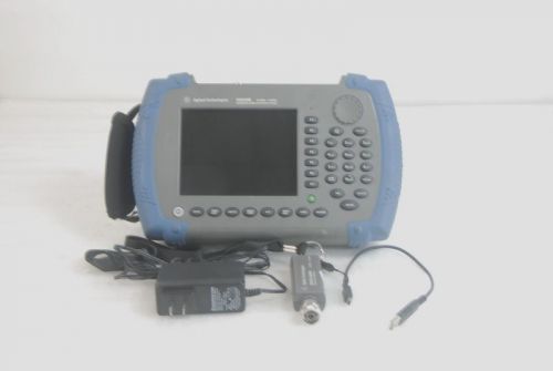 Agilent HP N9330B 25MHz-4GHz Handheld Cable &amp; Antenna Tester
