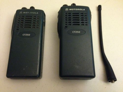 Motorola CT250 4 Channels LOT OF 2