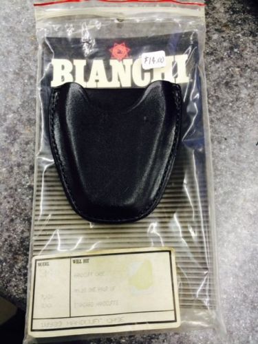 Bianchi 34 Open Cuff Case Leather Black