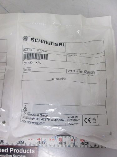 Lot of 3 New Schmersal CST 180-1 KPL Safety Switch Actuator for CSS 180 Series